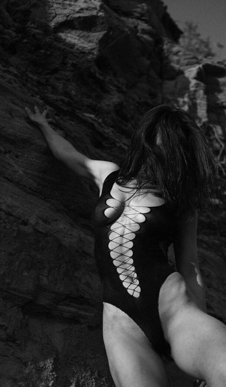 Toma Efremova modelo hd galerías