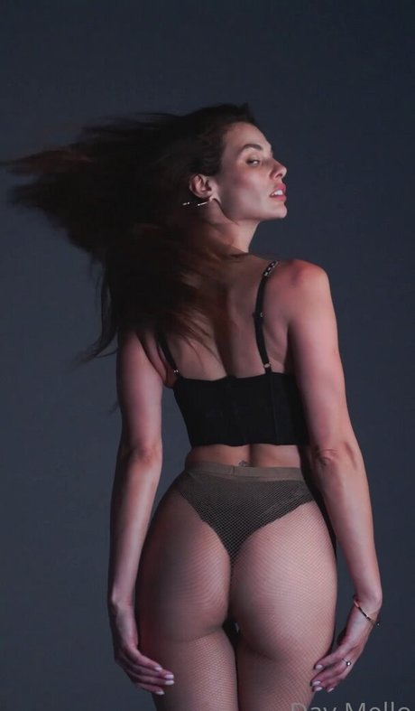 Dayane Mello star porn img