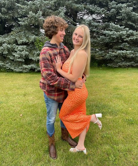 Anya Truax estrella hermosa imagen