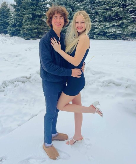 Anya Truax arte estrella porno archivo