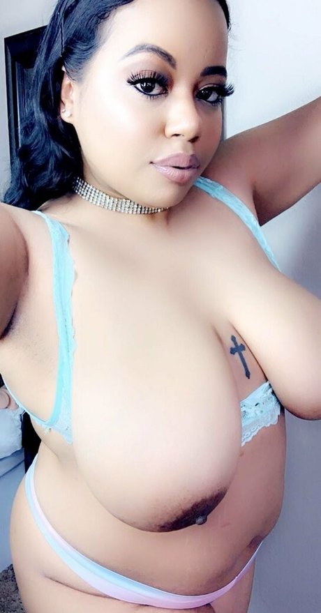 kittikarella desnudos estrella porno galería