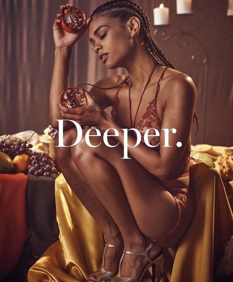 scarlitscandal joli modèle des photos