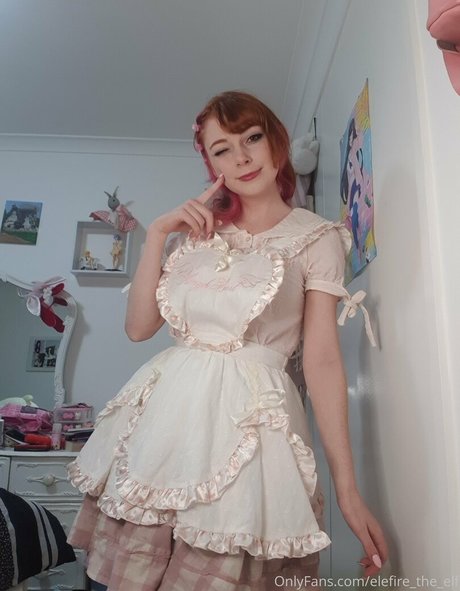 elefire the elf estrella desnuda imágenes