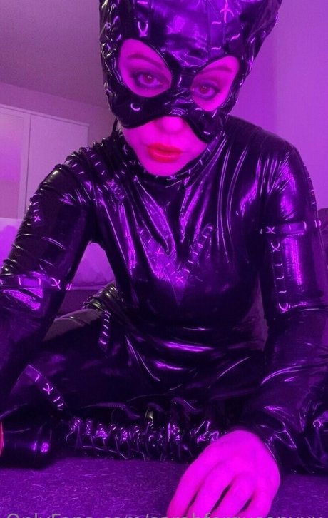 sarahfergusonxxx modèle de haute qualité des photos