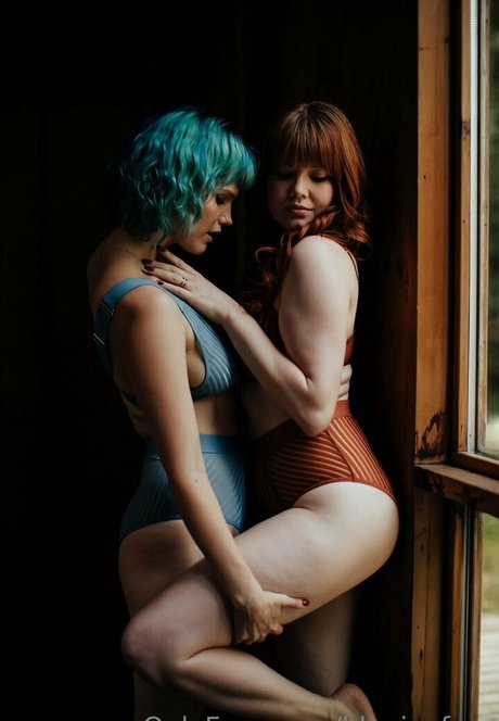 bluejayfree actriz caliente galerías