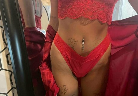 brexxo top star image