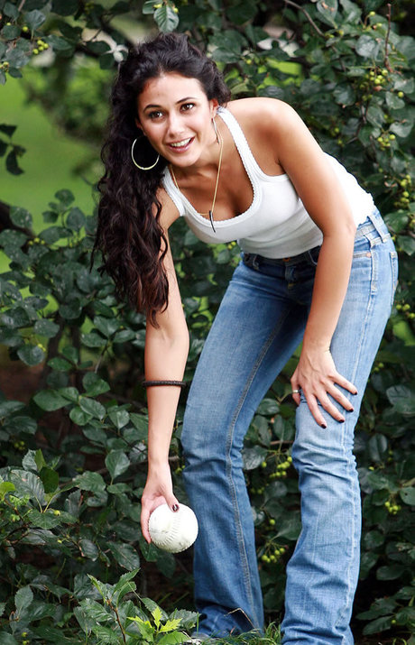 Emmanuelle Chriqui modelo pornografico archivo