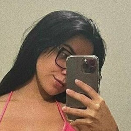 tsunademorena actrice chaude images