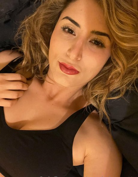 snarkybrunette estrella desnuda imágenes