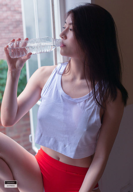 Min E beautiful actress galleries