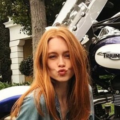 Holly Hicks actriz caliente imágenes