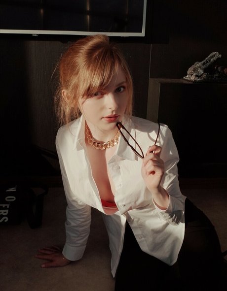 Ella Freya arte estelar galerías
