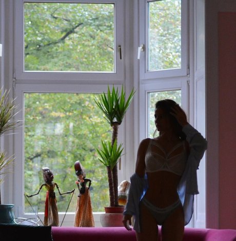 anna are_ modelo agradable fotos