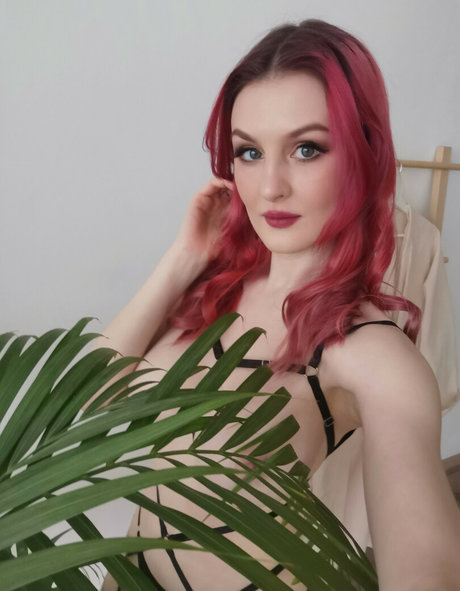 Alice Inferno modèle sexy des photos