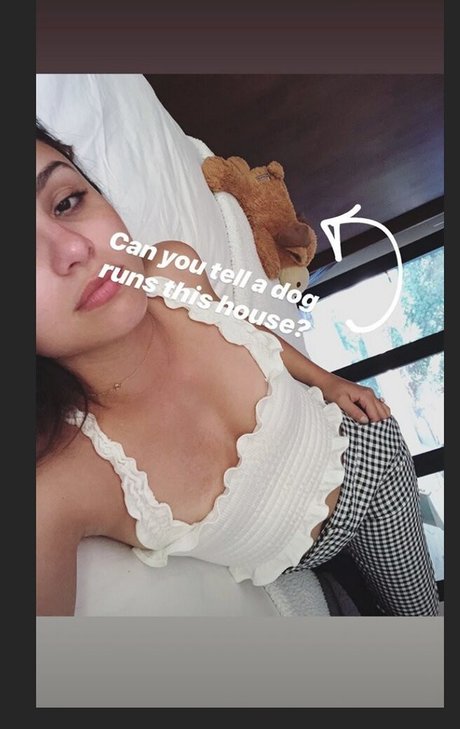 Aimee Carrero star hd image