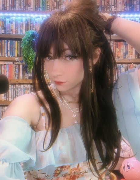 Yogscast Bouphe estrella porno atractiva foto