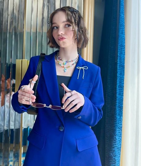 Emma Myers actriz erótica foto