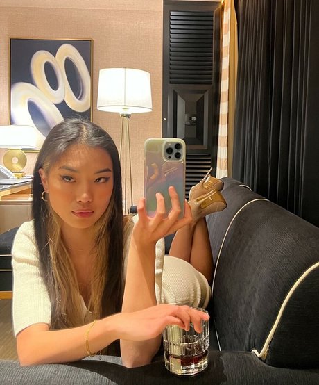 Nemsko pornstar adult archive