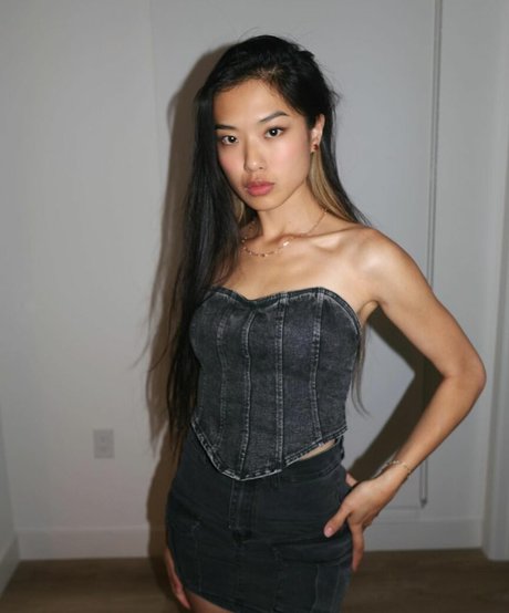 Nemsko modelo exclusivo archivo