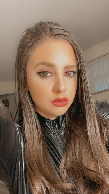 ava hadley estrella porno en alta definición imágenes