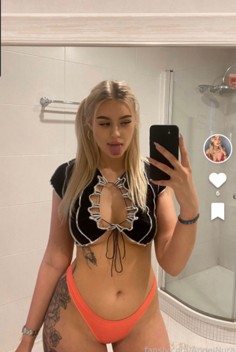 Angel Nura modèle meilleur archive