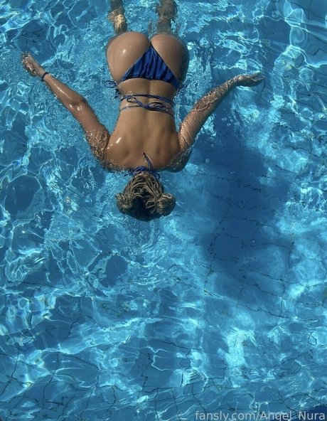 Angel Nura estrella porno bonita fotos