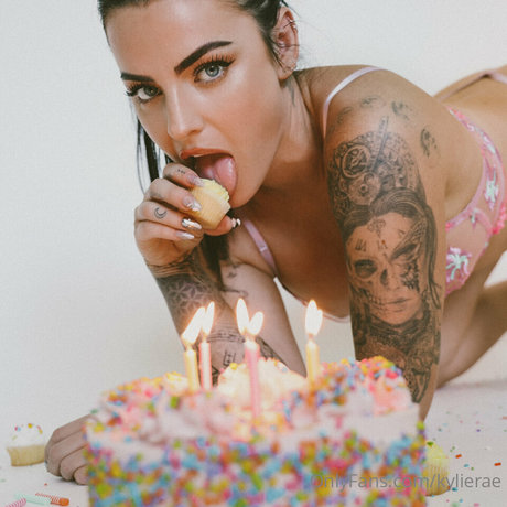 couple bisexuel onlyfans art haute définition photos