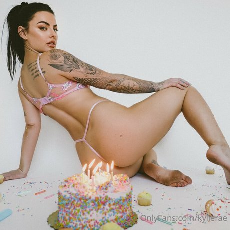 Kylie Rae bonita modelo foto