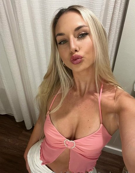 puta pelirroja onlyfans xxx desnudo galería