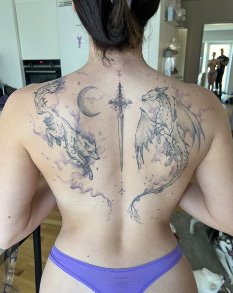 Adeline Frost modèle magnifique img