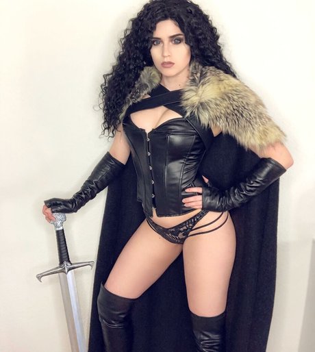 Adeline Frost high quality star photo