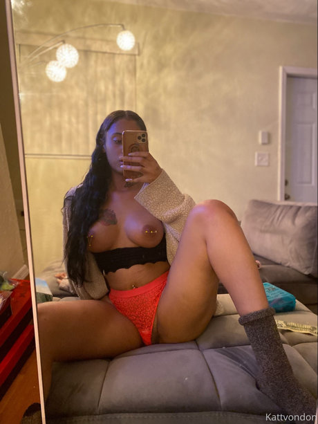 Katt Von Don actress pictures
