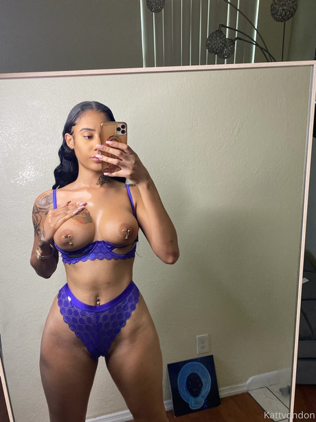Katt Von Don pretty star image