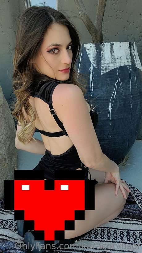 Kara Corvus beautiful model photos