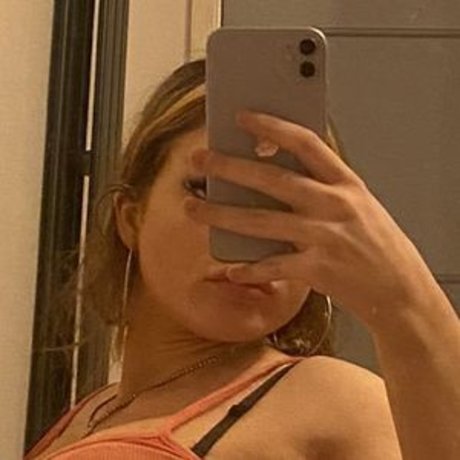 chloe faye star free img