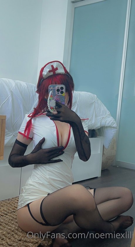 noemiexlili hermosa actriz galerías