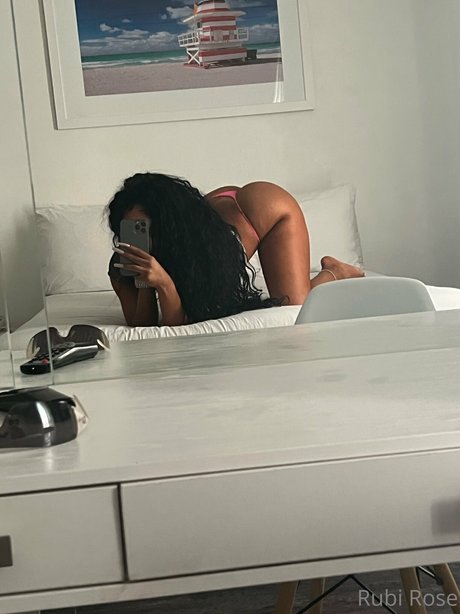 Rubi Rose estrella exclusiva foto