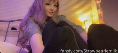 Strawbeariemilkk star du porno chaud images