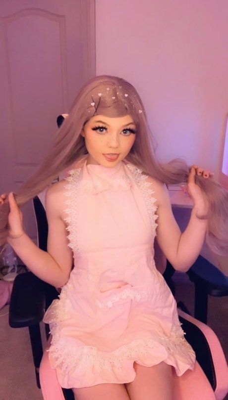 Strawbeariemilkk modèle nu galerie