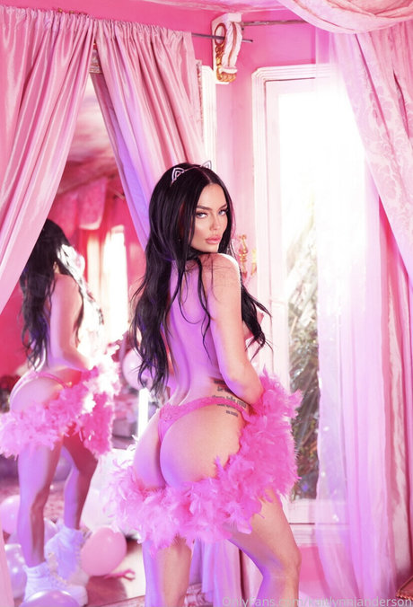 Kaitlynn Anderson actrice nue archive