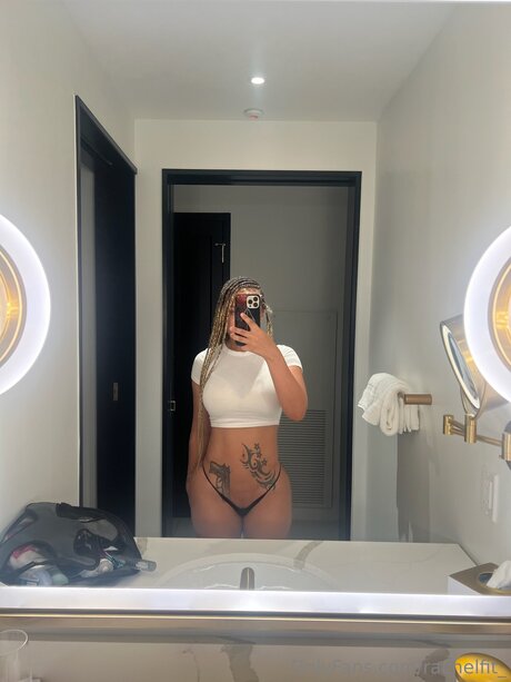 RachelFit_ modèle de haute qualité img