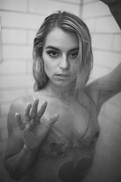 Bri Lauren estrella superior imágenes