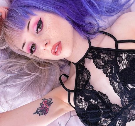 Anaelic actrice érotique images