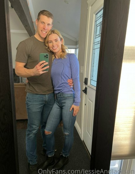 Jessie and Jackson star du porno en haute qualité collection