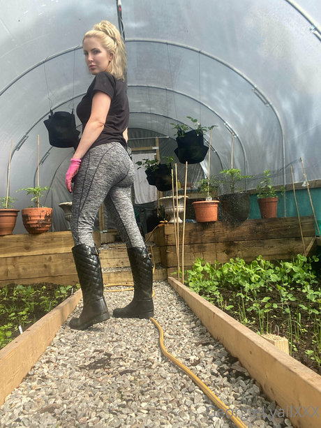 Georgie Lyall modèle de sexe galeries