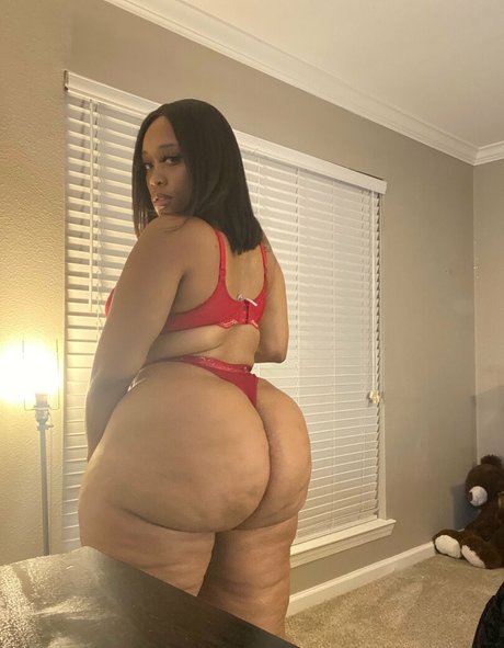 Synsationn star pornographique des photos