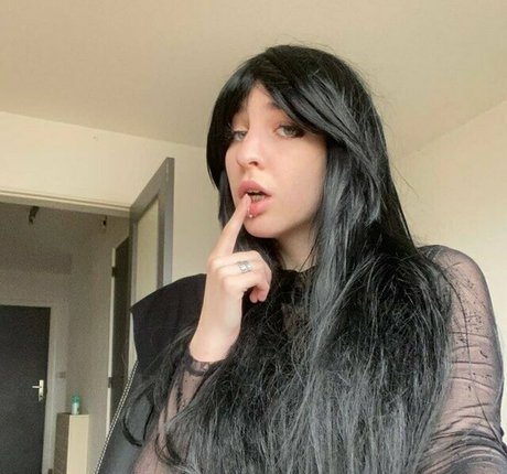 yuki tsuki haut modèle images