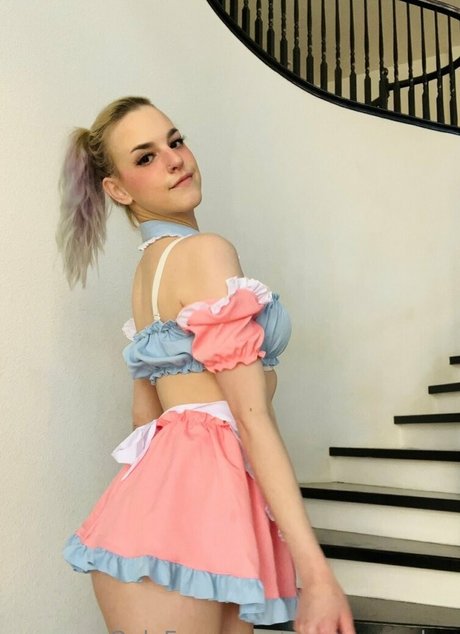 Sarawr cosplay étoile érotique img