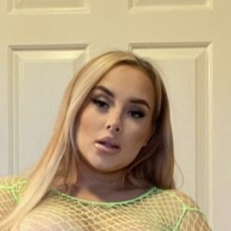 Smoph hot actress gallery