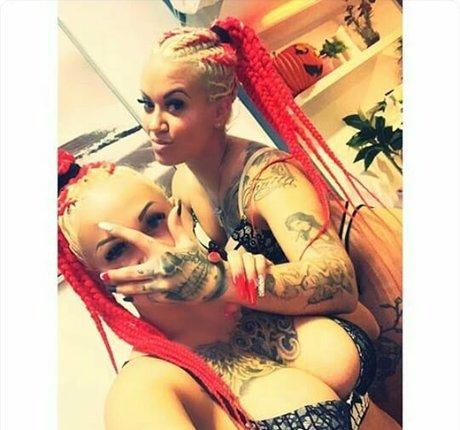 pekarvivi star du porno exclusive images